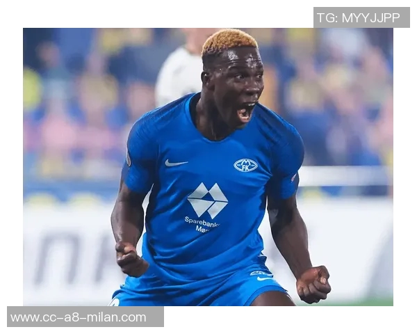 大卫福法纳再次因无证驾驶被罚款440英镑并扣6分 大卫福法纳再次因无证驾驶被罚款440英镑并扣6分