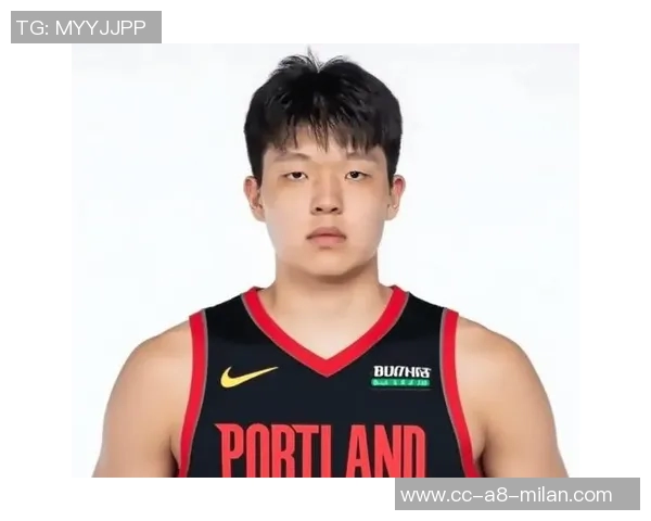 杨瀚森连续五场比赛表现出色四场出场时间超十分钟分享赛场精彩瞬间