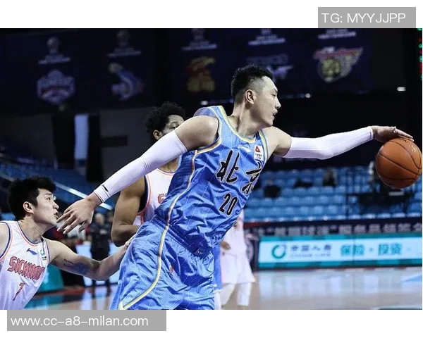 特纳全能表现助力球队攻防兼备12投7中斩获23分6篮板4盖帽正负值7